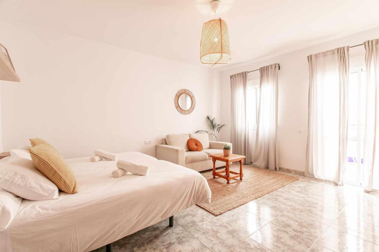 Apartamentos Alan Нерха Екстериор снимка